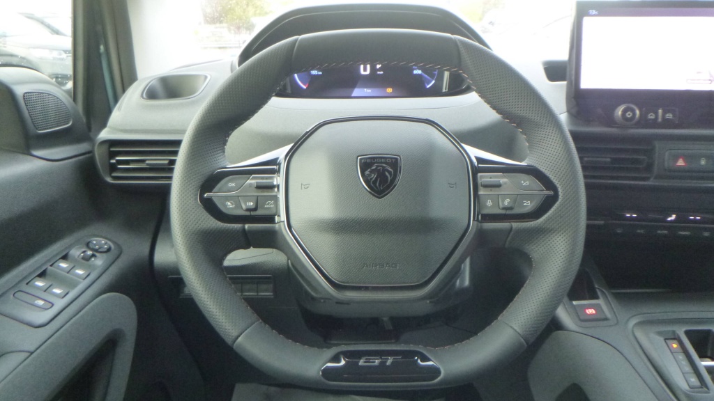 PEUGEOT Rifter GT XL BLUEHDI 130 EAT8 GT 7PL +GPS +ACCES MAINS LIBRES - ref: 5-1396137 - Photo 14