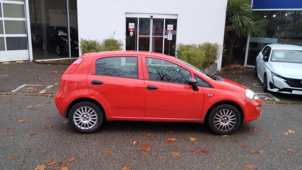 FIAT Punto EASY (KIT NOVETUD) PUNTO 1.2 69 CH - EASY - ref: 5-1396944 - Photo 4