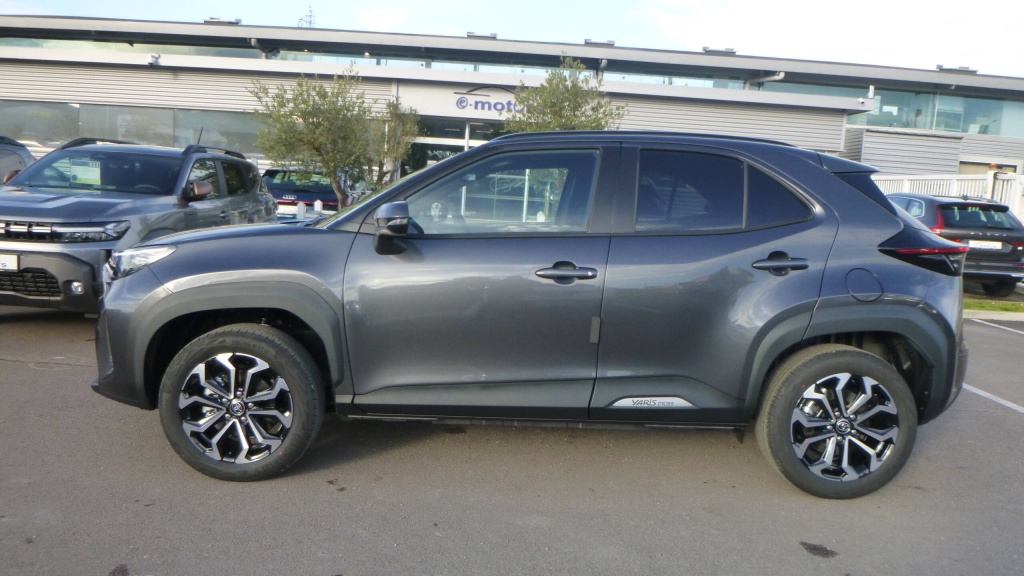 TOYOTA Yaris Cross Design 130H 2WD DESIGN +PACK HIVER +PACK SAFETY - ref: 5-1397797 - Photo 8