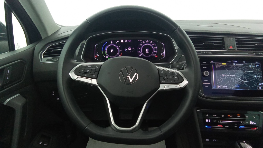 VOLKSWAGEN Tiguan Elegance Exclusive EHYBRID 245 DSG6 ELEGANCE EXCLUSIVE - ref: 5-1398600 - Photo 14