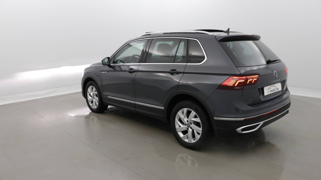 VOLKSWAGEN Tiguan Elegance Exclusive EHYBRID 245 DSG6 ELEGANCE EXCLUSIVE - ref: 5-1398600 - Photo 4