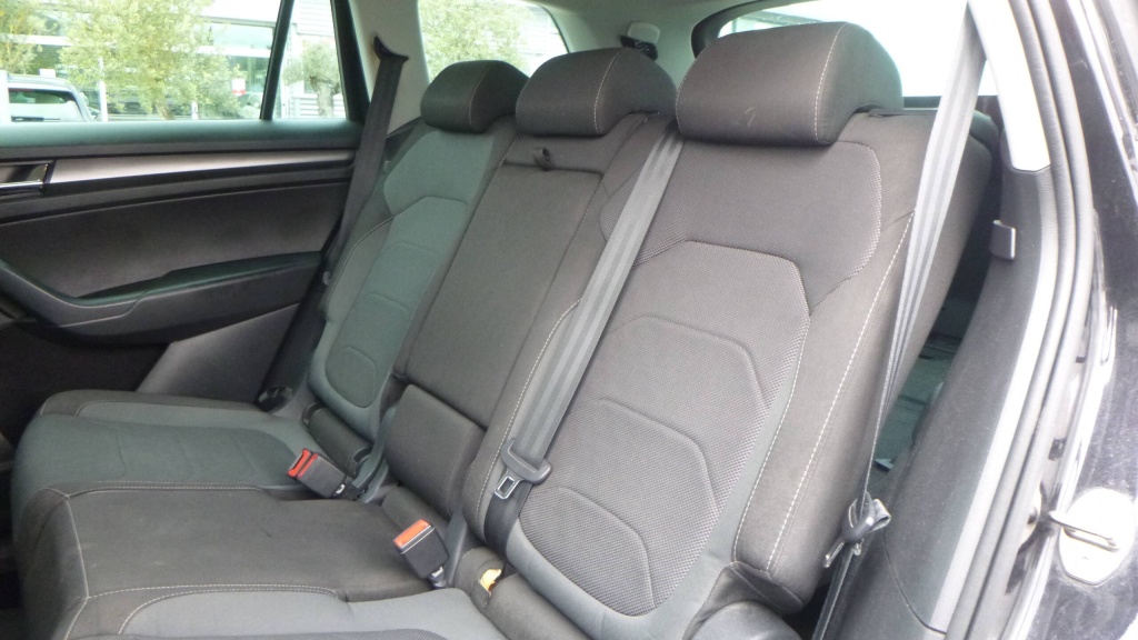 SKODA Kodiaq Ambition 2.0 TDI 150 SCR DSG7 7PL - AMBITION - ref: 5-1423867 - Photo 17