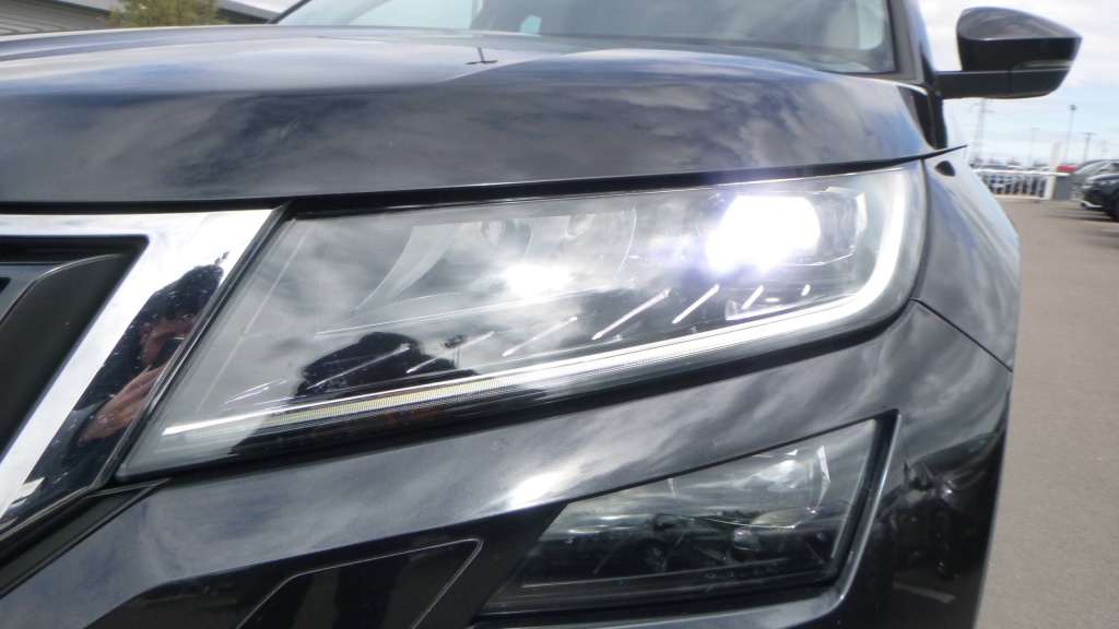 SKODA Kodiaq Ambition 2.0 TDI 150 SCR DSG7 7PL - AMBITION - ref: 5-1423867 - Photo 9