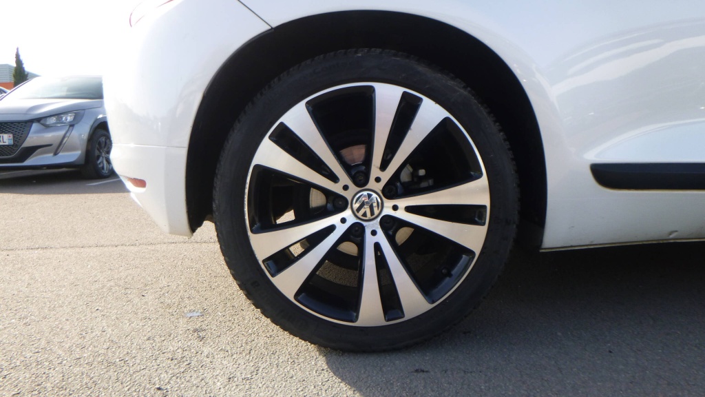 VOLKSWAGEN Scirocco Sportline 2.0 TDI 140CV - SPORTLINE +TOIT - ref: 5-1424634 - Photo 11