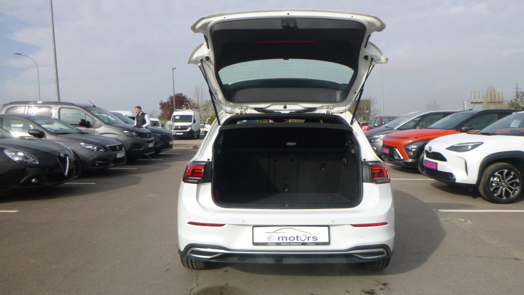 VOLKSWAGEN Golf GTE 1.4 HYBRID RECHARGEABLE OPF 245 DSG6 - GTE - ref: 5-1425668 - Photo 17