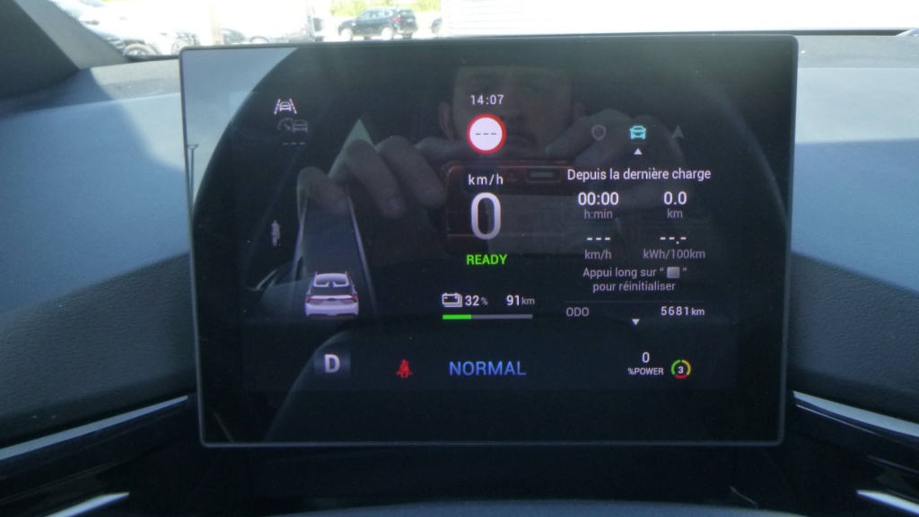 MG MG4 Luxury ELECTRIC 64KWH - 150 KW 2WD - LUXURY - ref: 5-1426963 - Photo 12