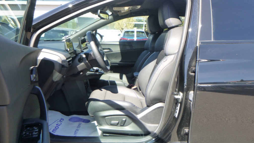 MG MG4 Luxury ELECTRIC 64KWH - 150 KW 2WD - LUXURY - ref: 5-1426963 - Photo 15