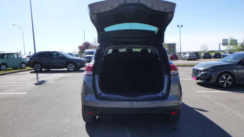 RENAULT Scenic Intens SCENIC BLUE DCI 120 EDC - INTENS - ref: 5-1428100 - Photo 18