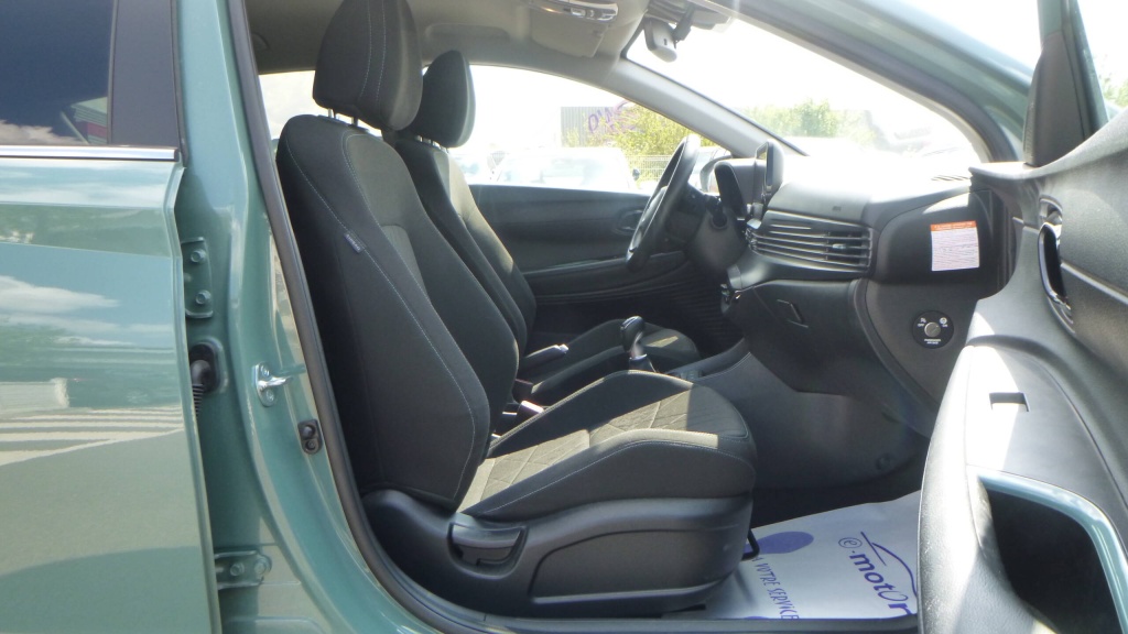 HYUNDAI Bayon Creative 1.0 T-GDI 100 HYBRID 48V - CREATIVE - ref: 5-1428485 - Photo 20
