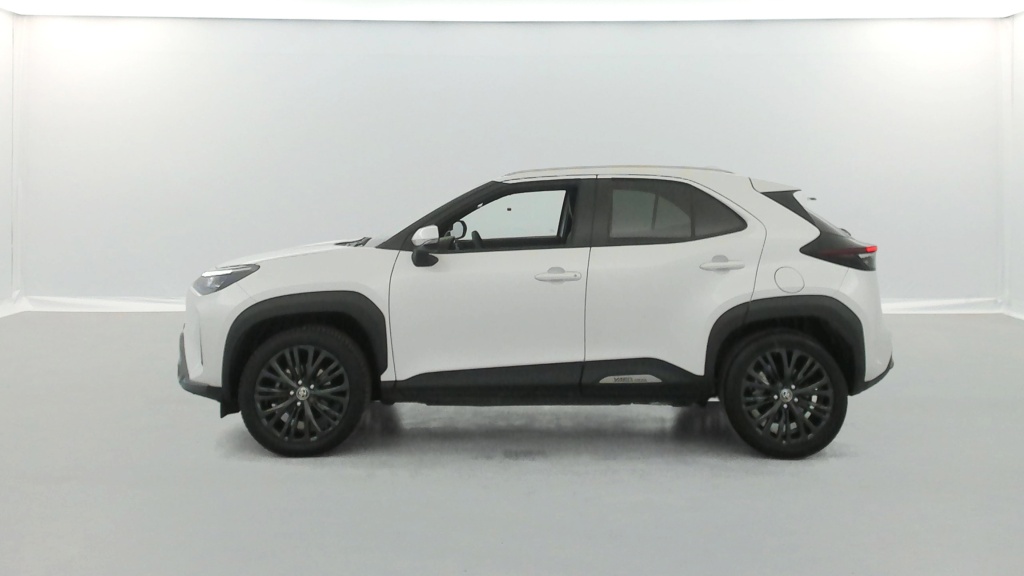 TOYOTA Yaris Cross Trail Cross Hybride 116h 2WD - ref: 6-2971x172192 - Photo 2