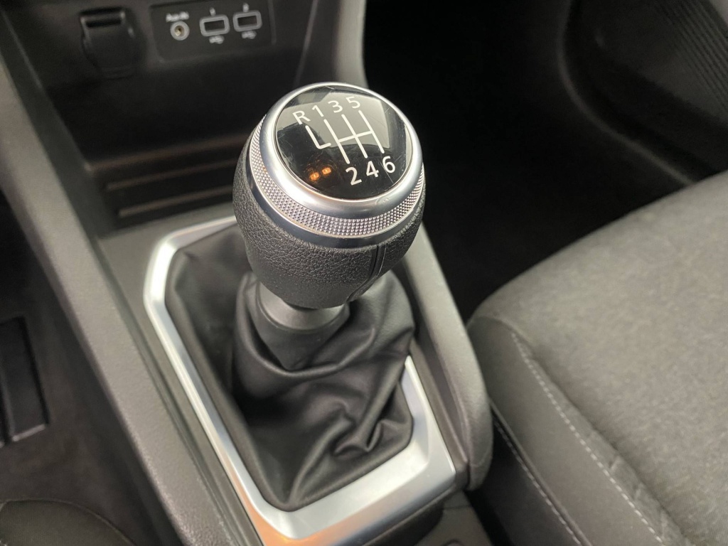 RENAULT Clio BUSINESS REVERSIBLE BLUE DCI 85 - ref: 6-2971x176166 - Photo 16