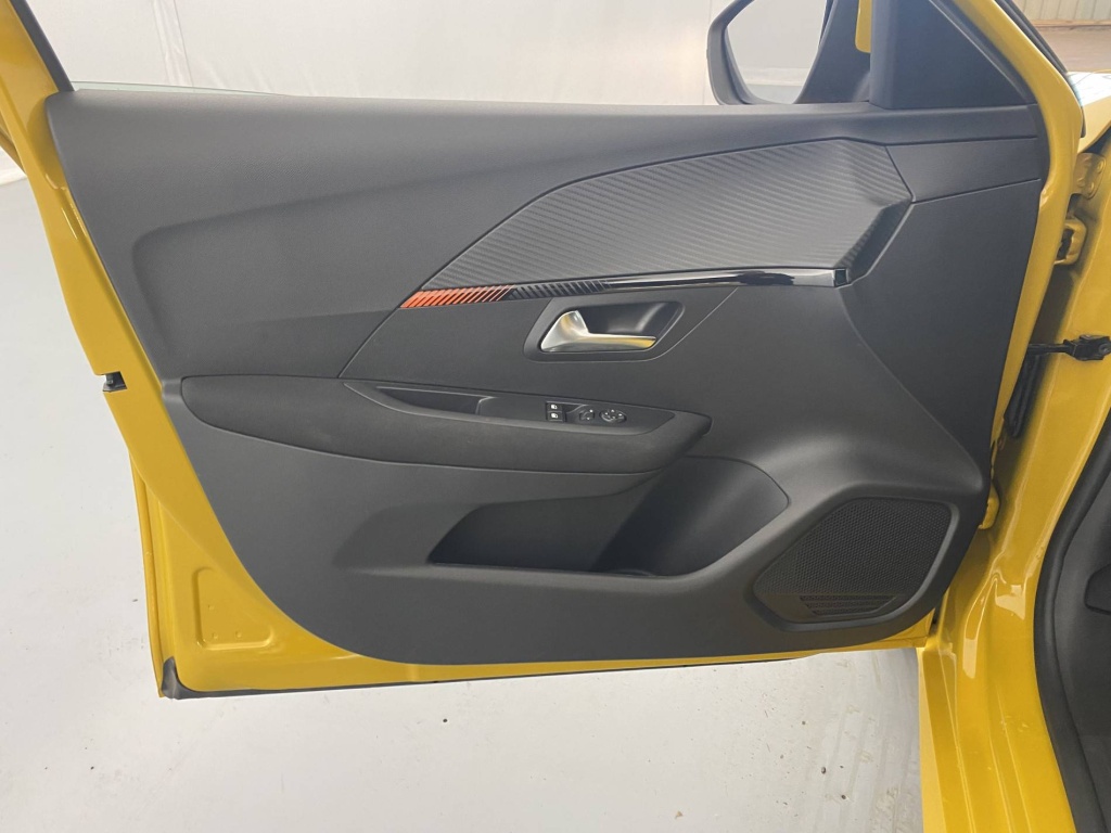 PEUGEOT 208 Active PureTech 100 S&S EAT8 - ref: 6-2971x176770 - Photo 17