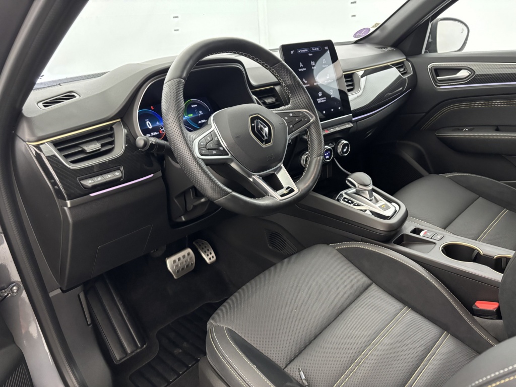 RENAULT Arkana Engineered E-Tech hybride 145 22 - ref: 6-2971x177993 - Photo 14