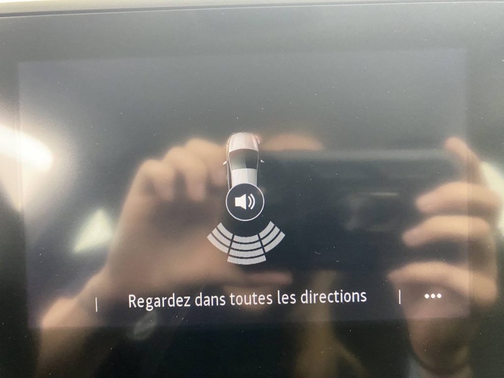 RENAULT Clio Business Blue dCi 85 - ref: 6-2971x178808 - Photo 16