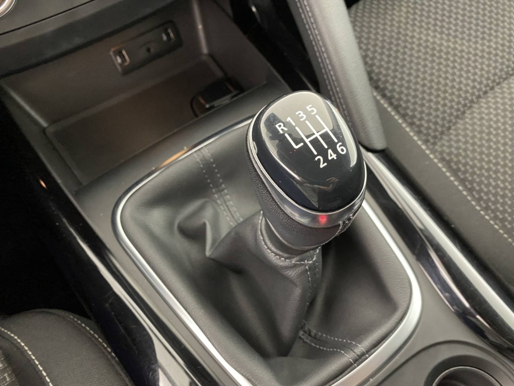 RENAULT Kadjar Business TCe 140 FAP - ref: 6-2971x178997 - Photo 17