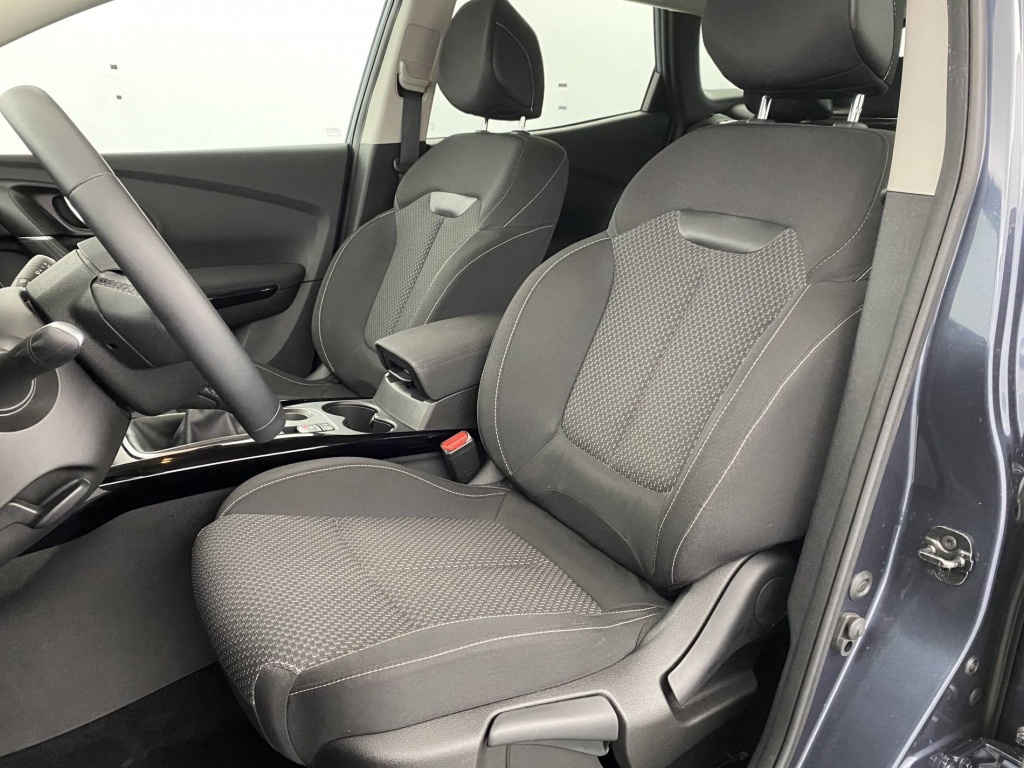 RENAULT Kadjar Business TCe 140 FAP - ref: 6-2971x178997 - Photo 18