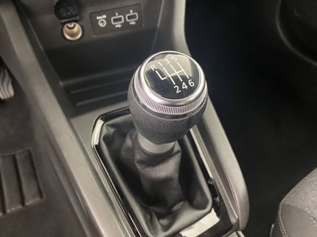 RENAULT Clio Equilibre TCe 90 - ref: 6-2971x181132 - Photo 15