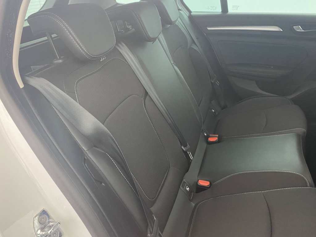 RENAULT Megane Estate Intens Blue dCi 115 EDC 21B - ref: 6-2971x181606 - Photo 19