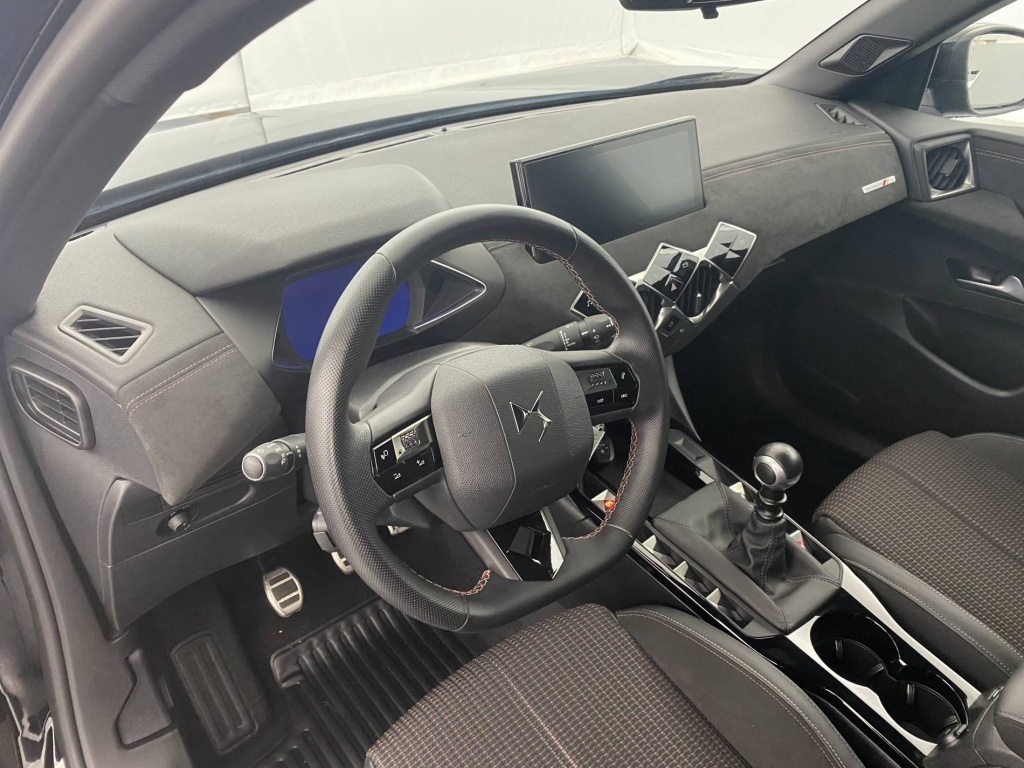 DS DS3 Crossback Performance Line PureTech 100 BVM6 - ref: 6-2971x181827 - Photo 10