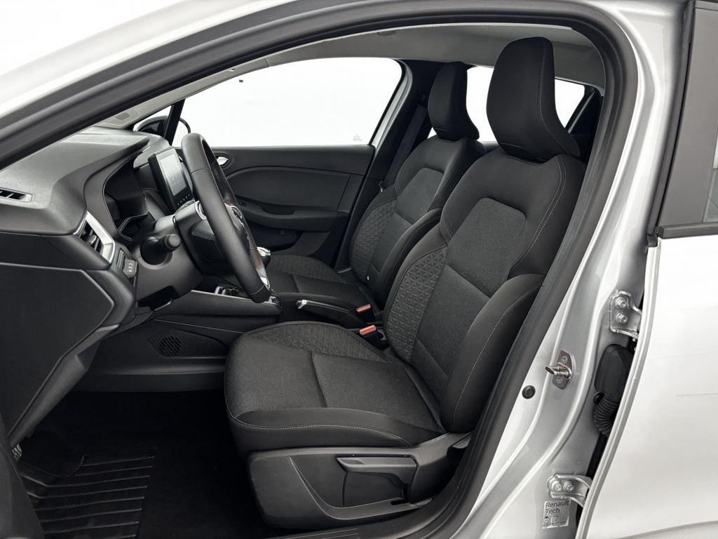 RENAULT Clio Equilibre TCe 90 - ref: 6-2971x182235 - Photo 13