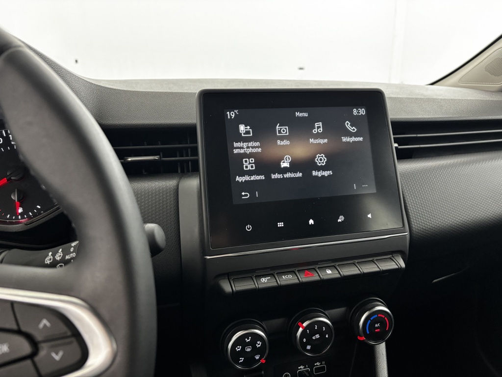 RENAULT Clio Equilibre TCe 90 - ref: 6-2971x182235 - Photo 18