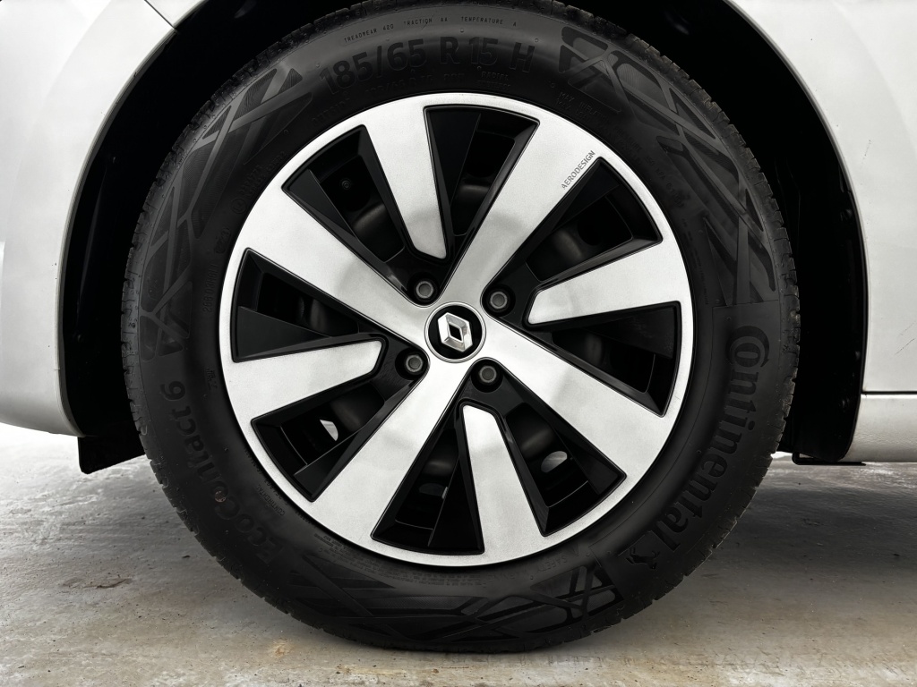 RENAULT Clio Equilibre TCe 90 - ref: 6-2971x182235 - Photo 20