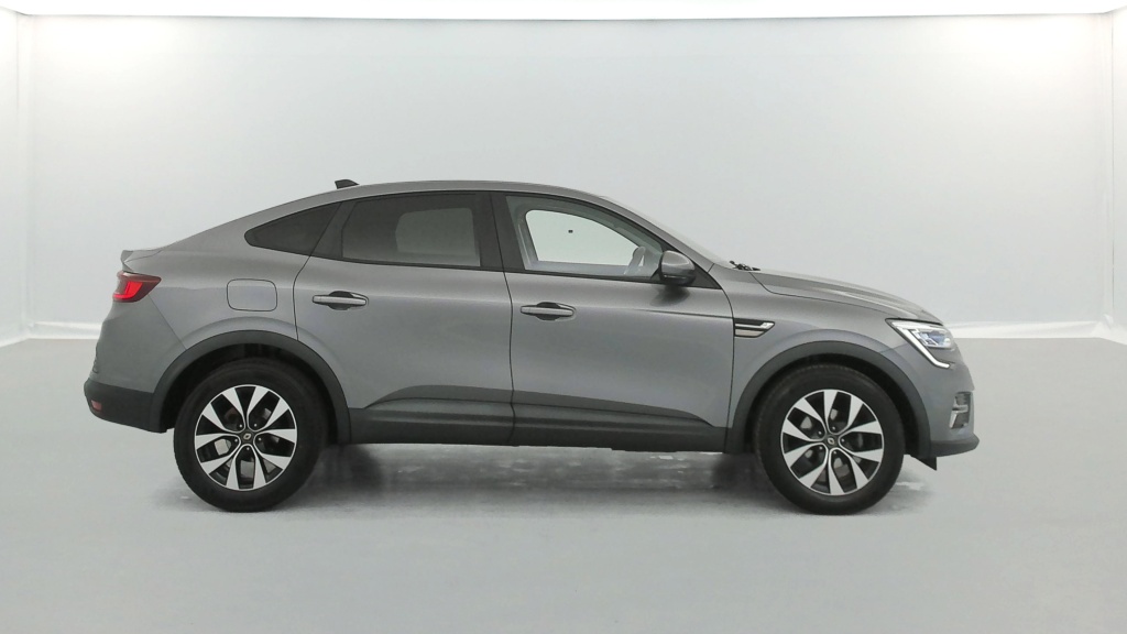 RENAULT Arkana Evolution mild hybrid 140 EDC FAP 22 - ref: 6-2971x183426 - Photo 6