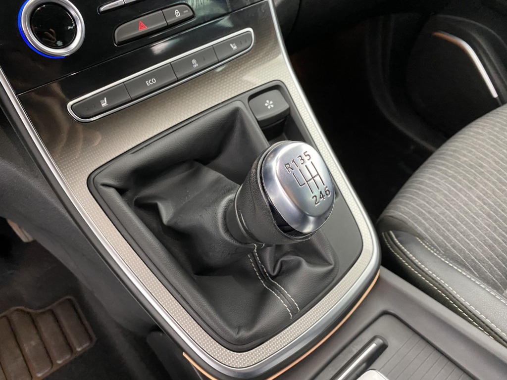 RENAULT Kadjar Intens Blue dCi 115 EDC - ref: 6-2971x184015 - Photo 13