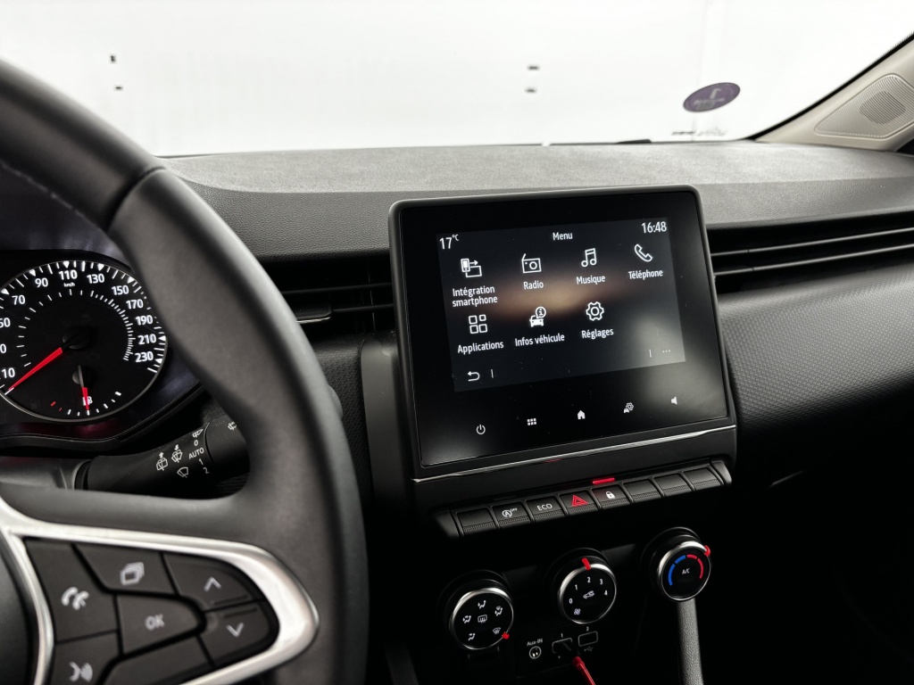 RENAULT Clio Equilibre TCe 90 - ref: 6-2971x184044 - Photo 18