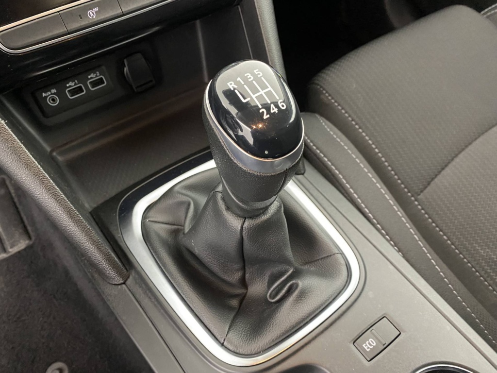 RENAULT Megane Business Blue dCi 115 20 - ref: 6-2971x184084 - Photo 17