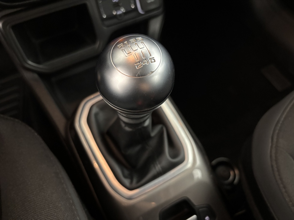 JEEP Renegade Limited 1.6 l MultiJet 120 ch BVM6 - ref: 6-2971x184786 - Photo 20