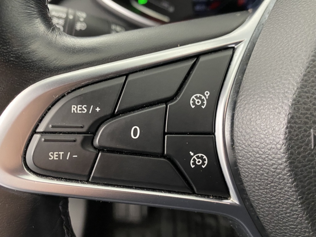 RENAULT Clio Intens TCe 100 - ref: 6-2971x185113 - Photo 13