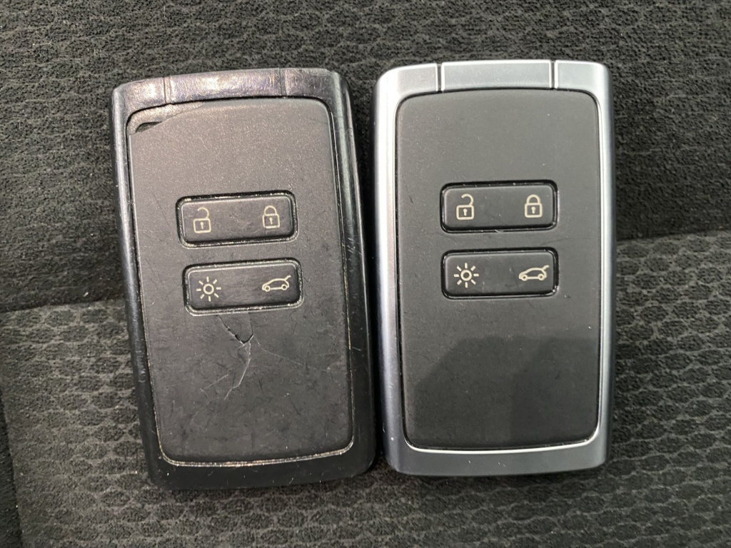 RENAULT Clio Intens TCe 100 - ref: 6-2971x185113 - Photo 18