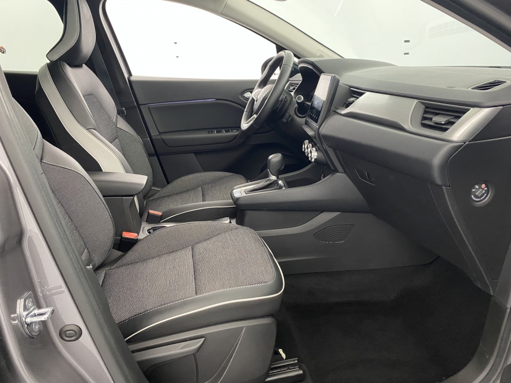 RENAULT Captur Intens TCe 140 EDC 21 - ref: 6-2971x185117 - Photo 20