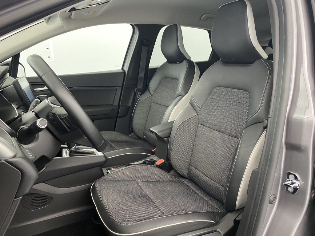 RENAULT Captur Intens TCe 140 EDC 21 - ref: 6-2971x185117 - Photo 9