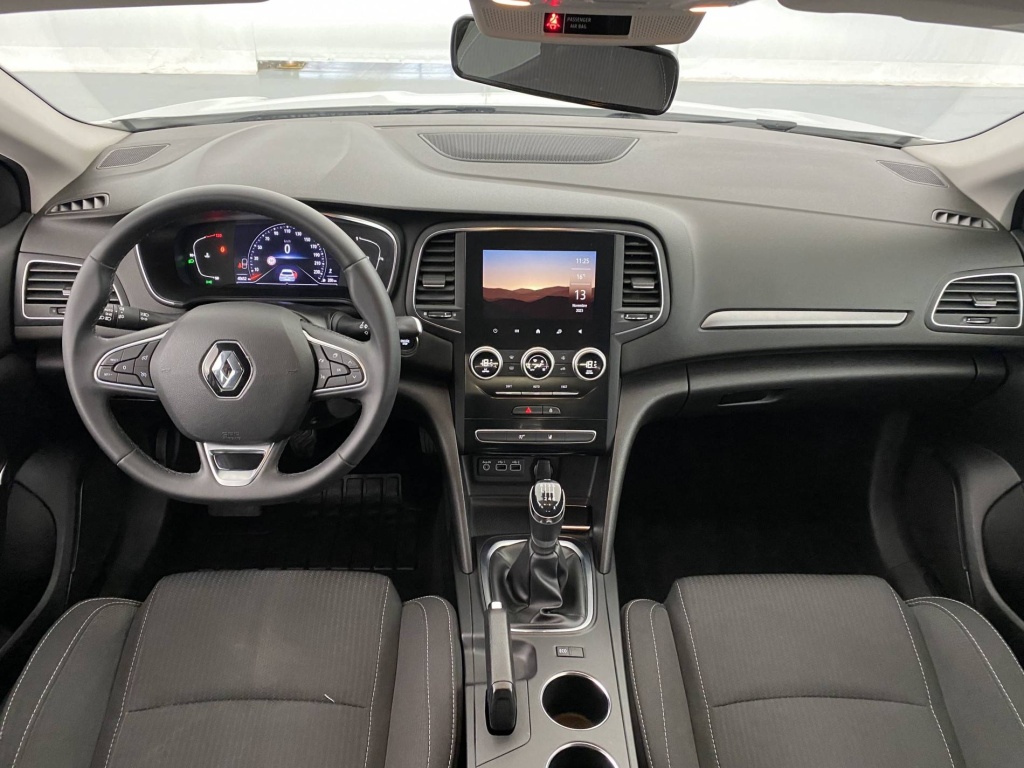 RENAULT Megane Business Blue dCi 115 20 - ref: 6-2971x185374 - Photo 12