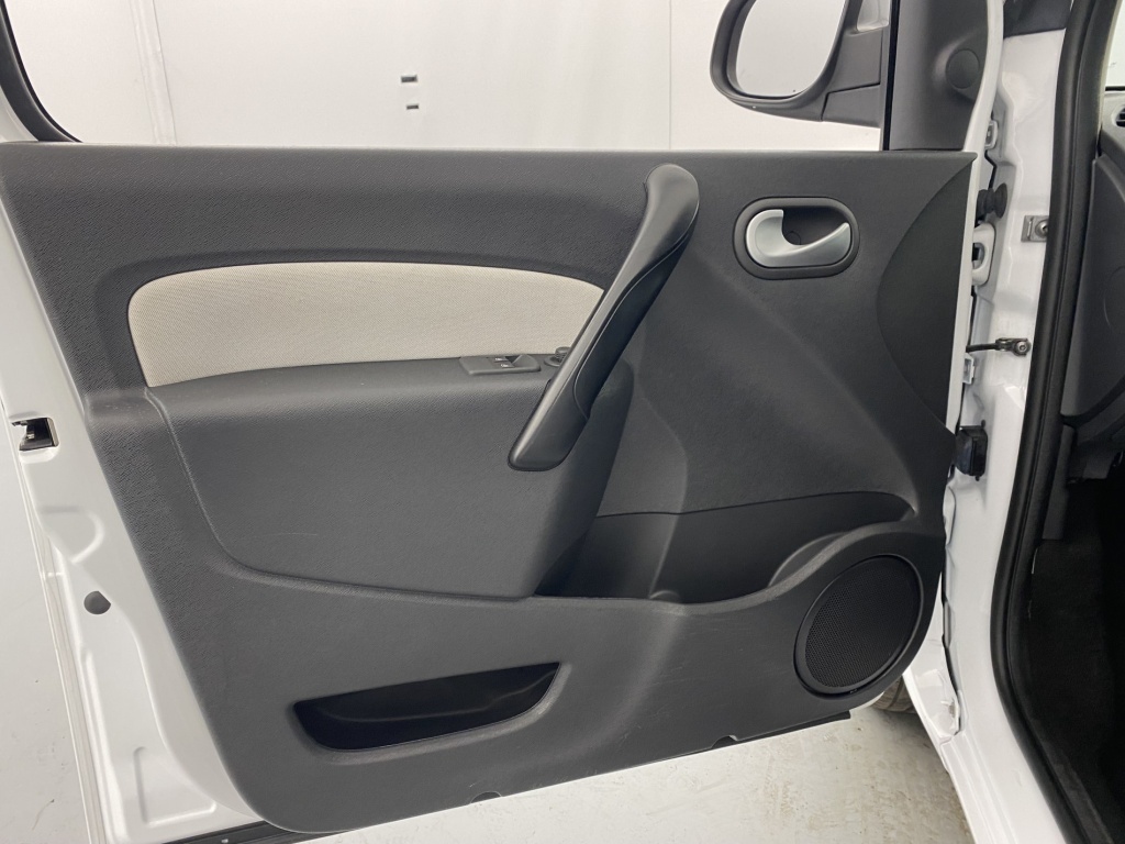 RENAULT Kangoo Limited dCi 90 Energy - ref: 6-2971x187152 - Photo 12