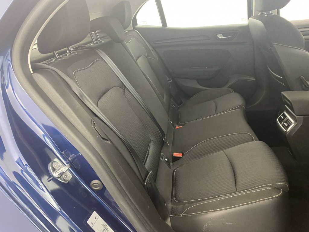 RENAULT Megane Zen Blue dCi 115 - ref: 6-2971x187160 - Photo 19
