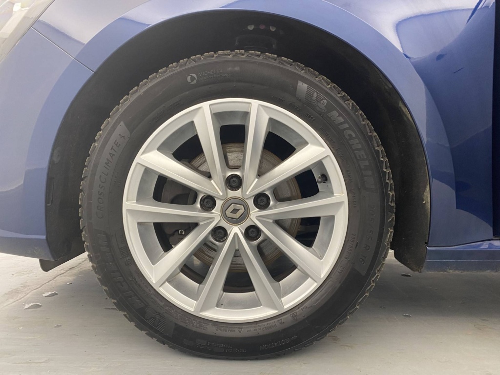 RENAULT Megane Zen Blue dCi 115 - ref: 6-2971x187160 - Photo 9