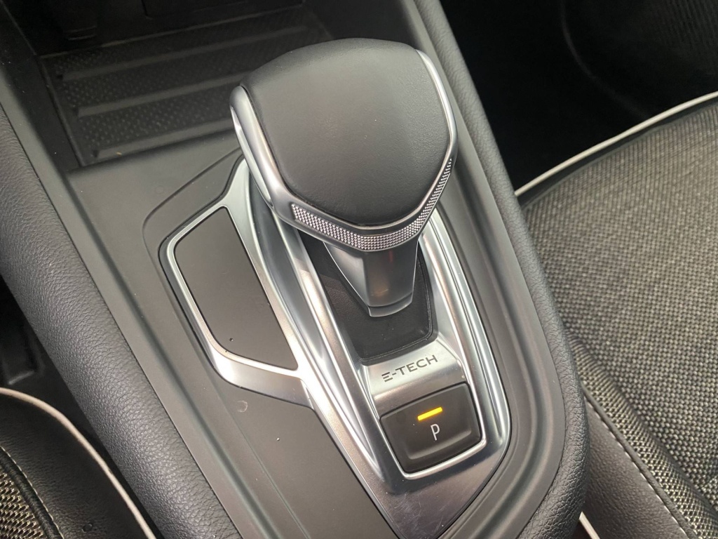 RENAULT Captur Intens E-Tech Plug-in 160 - ref: 6-2971x188948 - Photo 15