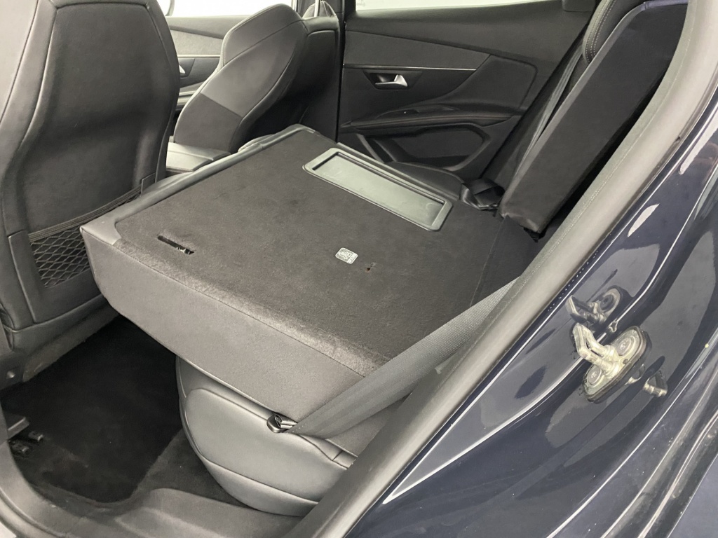 PEUGEOT 3008 GT Line Hybrid4 300ch e-EAT8 Hybride Rechargeable - ref: 6-2971x189486 - Photo 11