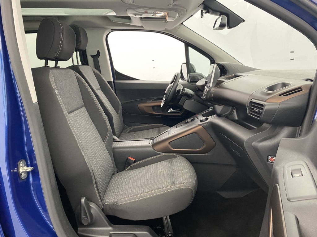 PEUGEOT Rifter GT Line Standard BlueHDi 130 S&S EAT8 - ref: 6-2971x195303 - Photo 19