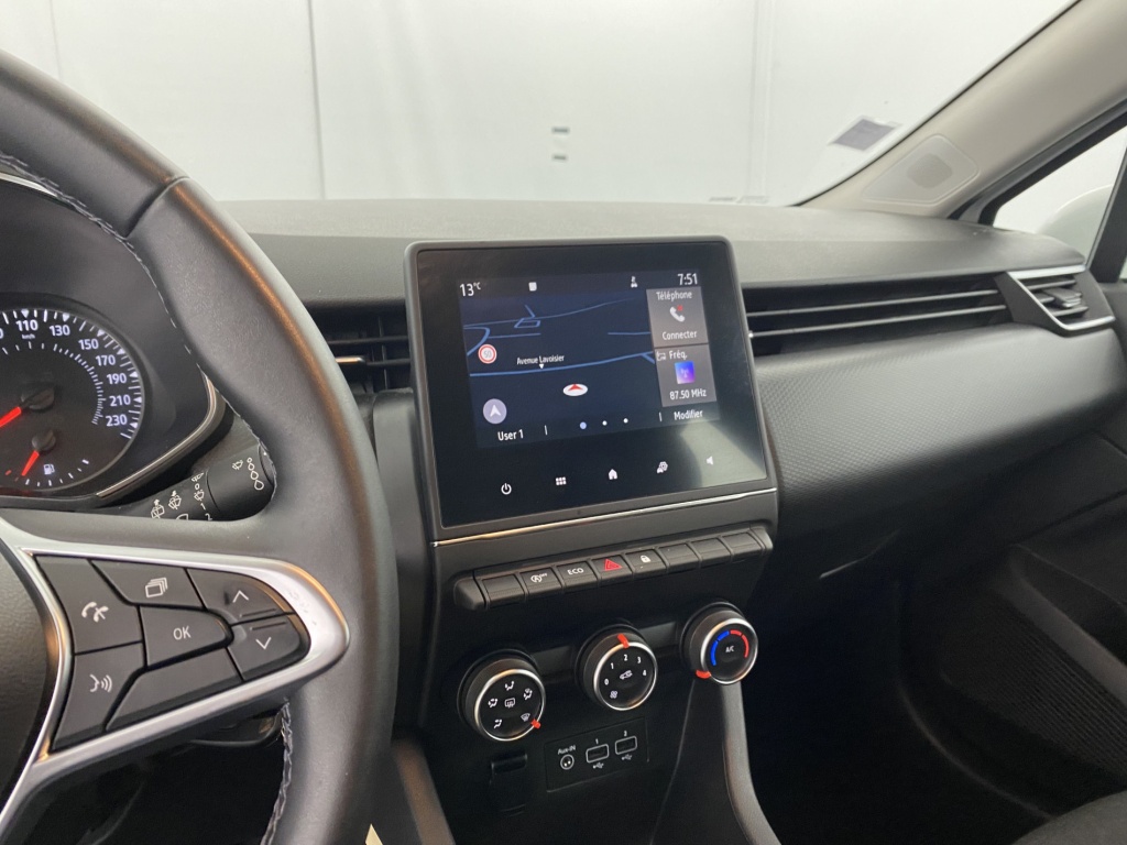 RENAULT Clio Zen Blue dCi 85 - ref: 6-2971x195905 - Photo 17