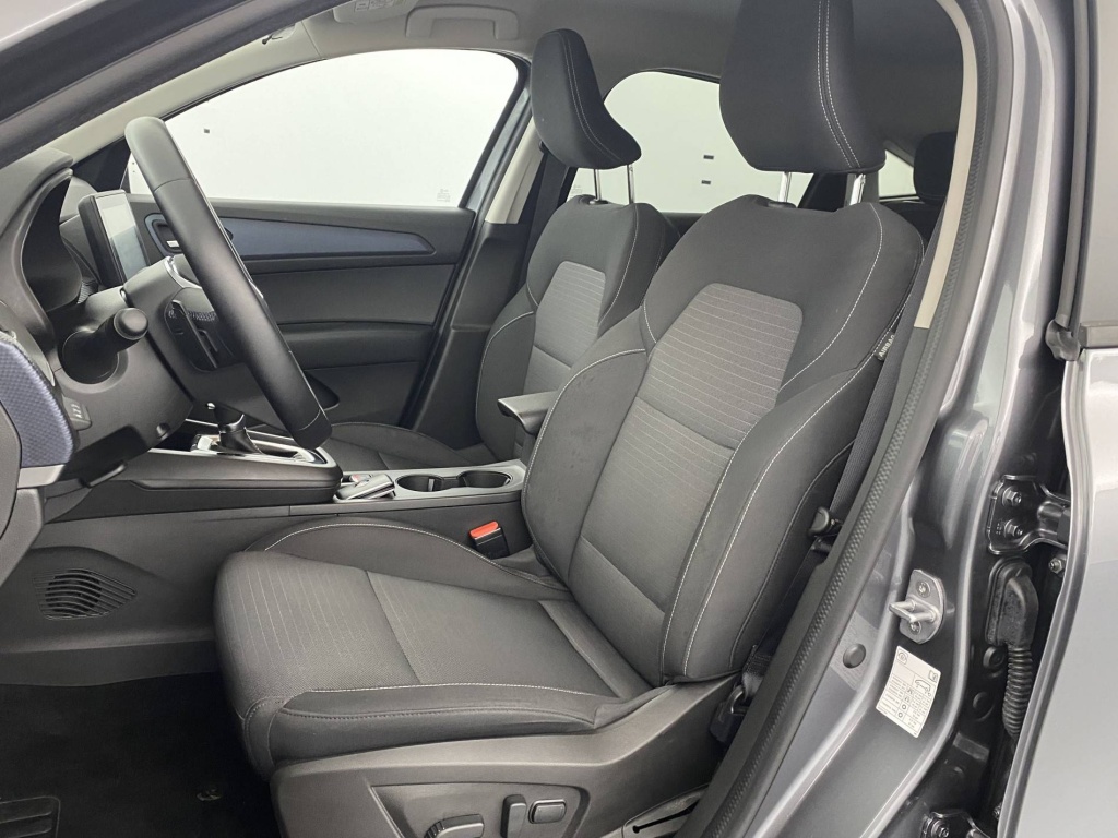 RENAULT Arkana Business TCe 140 EDC FAP - ref: 6-2971x197959 - Photo 18