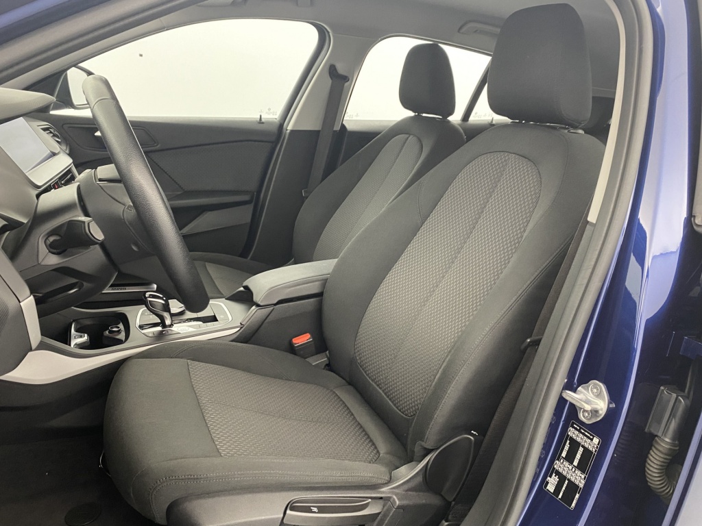 BMW Serie 1 Lounge 116d 116 ch DKG7 - ref: 6-2971x200236 - Photo 12