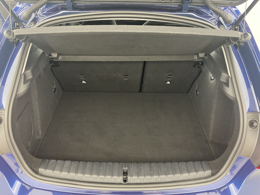 BMW Serie 1 Lounge 116d 116 ch DKG7 - ref: 6-2971x200236 - Photo 9