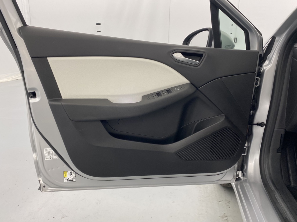 RENAULT Clio Intens TCe 90 21N - ref: 6-2971x200359 - Photo 12