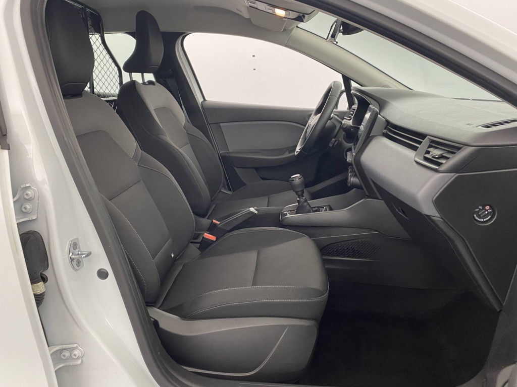 RENAULT Clio AIR NAV TCE 90 21 - ref: 6-2971x200419 - Photo 11