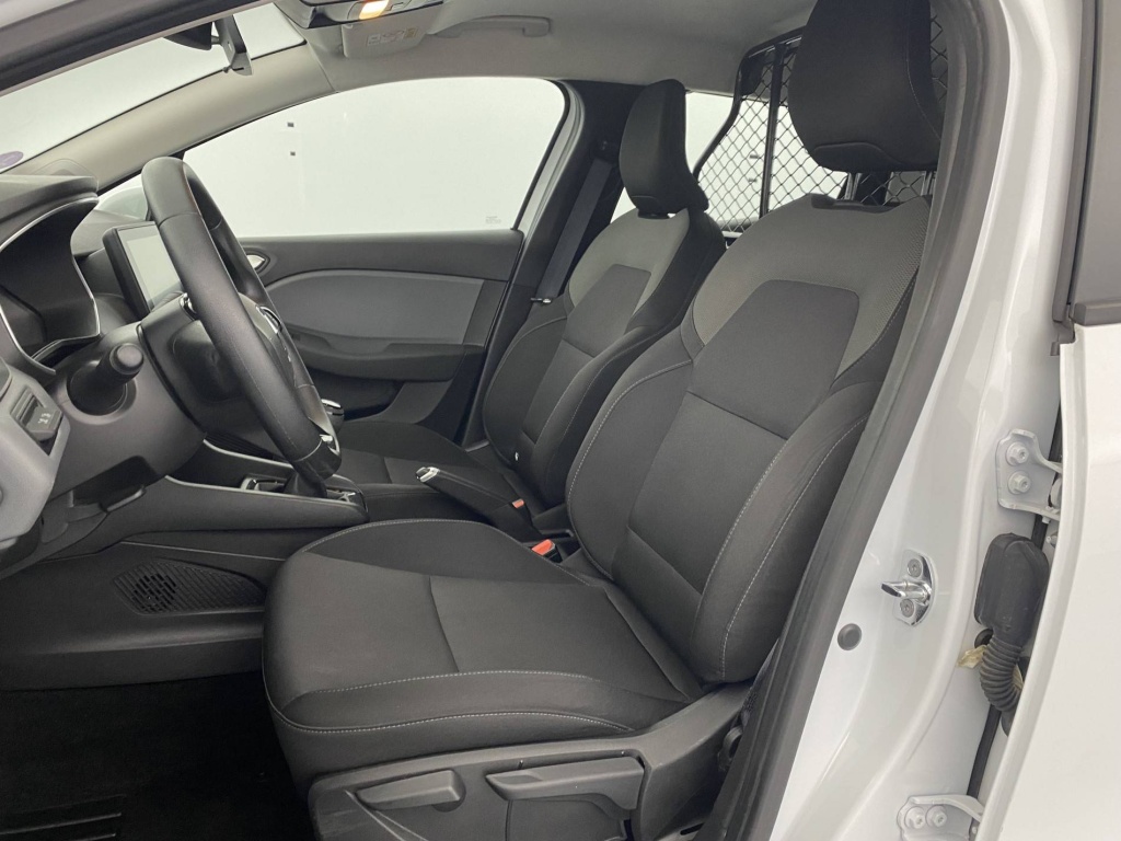 RENAULT Clio AIR NAV TCE 90 21 - ref: 6-2971x200419 - Photo 18