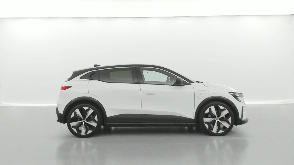 RENAULT Megane Techno EV60 220 ch super charge - ref: 6-2971x200444 - Photo 6